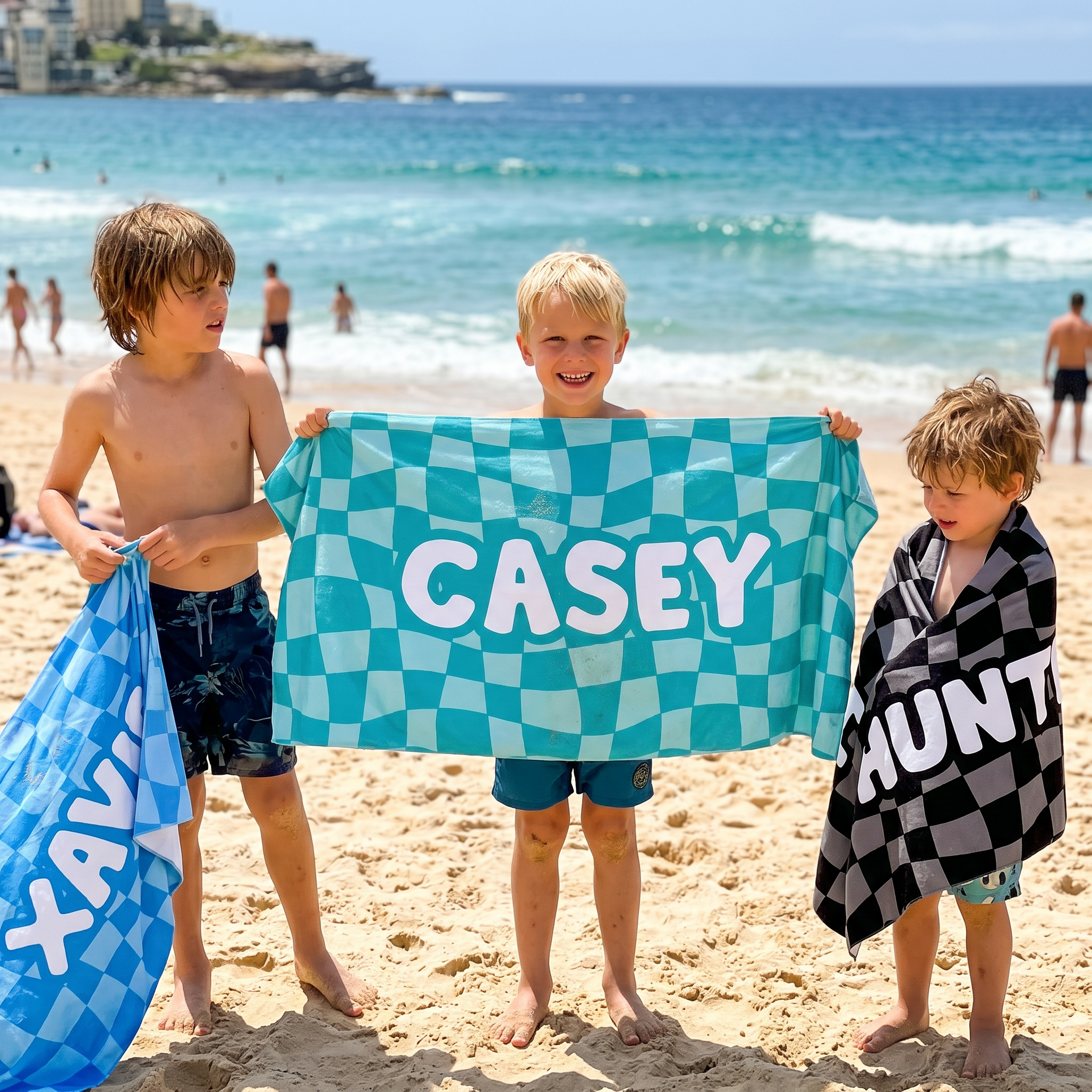Wavy Check beach towel as a summer gift for the family